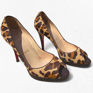 Christian Louboutin Leopard Pony Hair Very Prive Heels 39.5 US 9.5 Peep Toe Pump